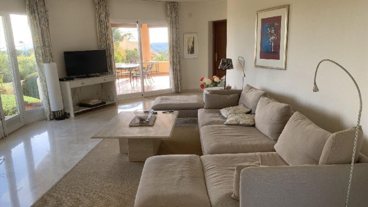 Exklusive mediterrane Ferienvilla in Altea (Costa Blanca) mit Bergblick und großem Pool zu verkaufen