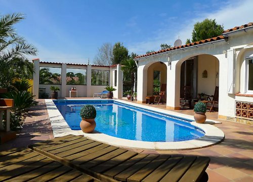 Im Verkauf:Ferienhaus Roses Costa Brava privater Pool