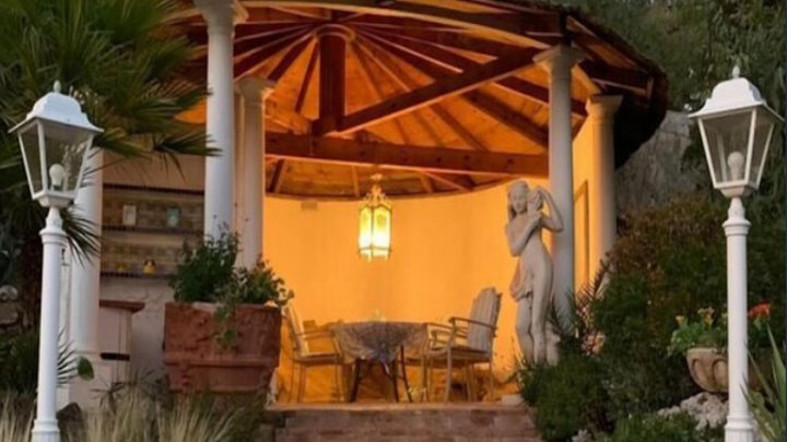 Exclusiva casa de vacaciones en Roses - España - piscina privada - vistas al mar en venta