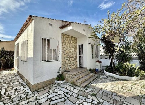 Empuriabrava ebenerdiges Ferienhaus kaufen