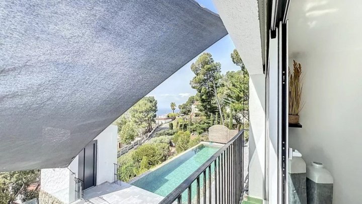 Mediterranes Luxus-Anwesen mit traumhaftem Meerblick zu verkaufen