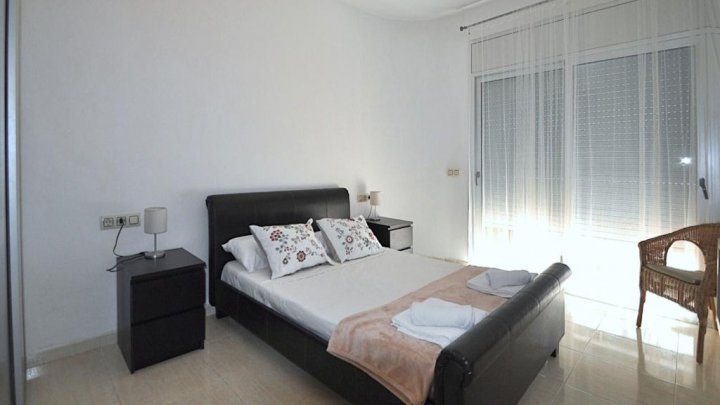 Traumhafte Villa mit Meerblick & Touristenlizenz in Serra Brava 