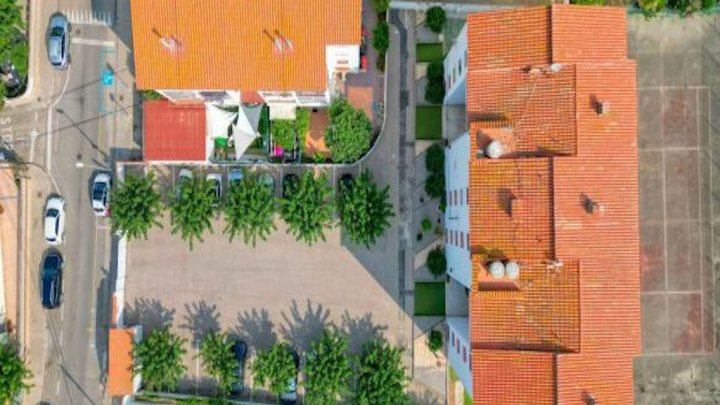 Encantador apartamento en planta baja con aparcamiento en L'Escala – Costa Brava – España