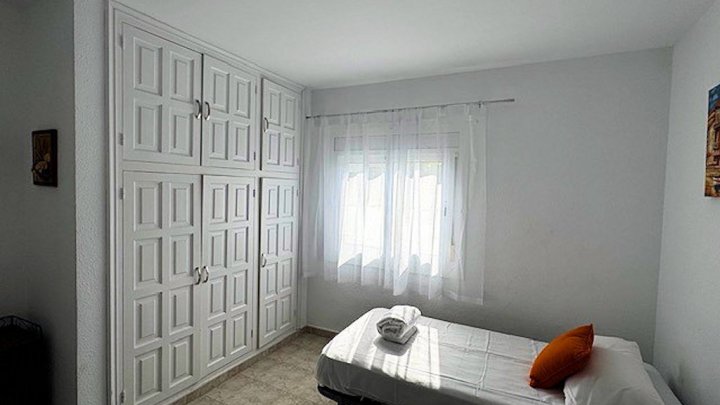 Traumhafte Ferienvilla in L’Escala – Zwei Wohneinheiten, Pool, Jacuzzi & Meerblick