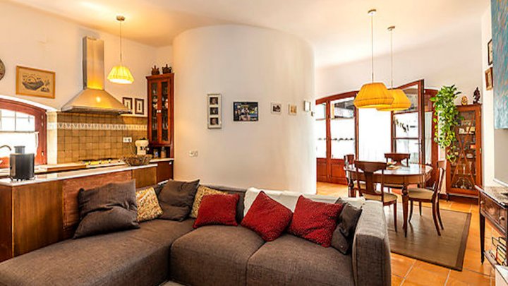 Charmante maison de maître en Catalogne, au cœur de Castelló d'Empúries
