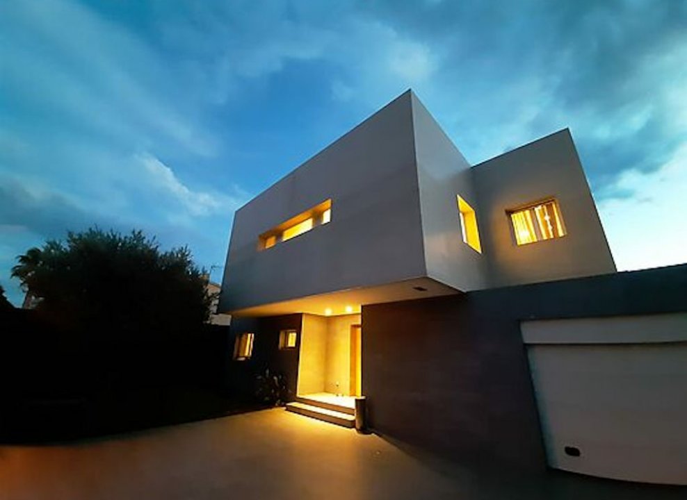 Empuriabrava exklusive moderne Villa in bester Lage