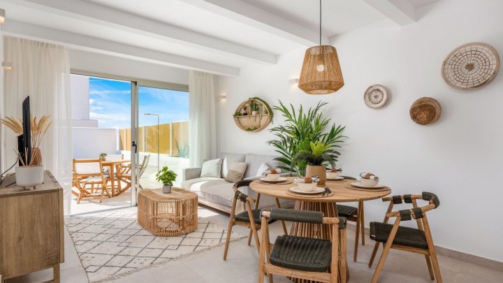 Villas neuves à vendre à environ 15 minutes de la plage à Guardamar, sur la Costa Blanca.