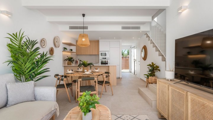Villas neuves à vendre à environ 15 minutes de la plage à Guardamar, sur la Costa Blanca.