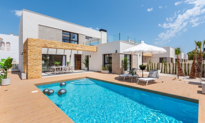 Villas de lujo en venta en España, un paraíso para relajarse en la Costa Blanca