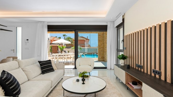 Villas de lujo en venta en España, un paraíso para relajarse en la Costa Blanca