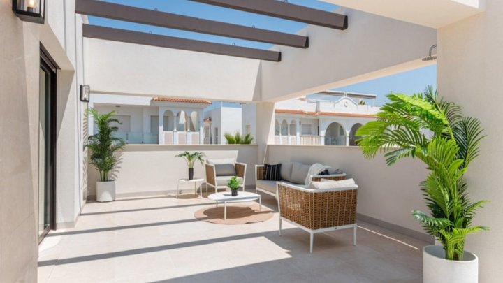 Moderne Neubauvillen in Torremolinos – stilvolles Wohnen an der Costa del Sol