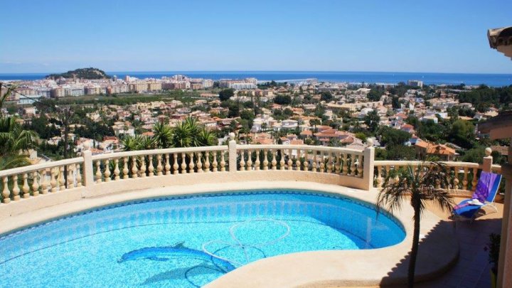 Ihre Traumimmobilie in Dénia an der Costa Blanca - Villen, Bungalows und Ferienwohnungen