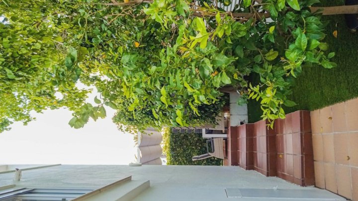 Casa de vacaciones en Miami Playa, en la Costa Dorada, con piscina privada