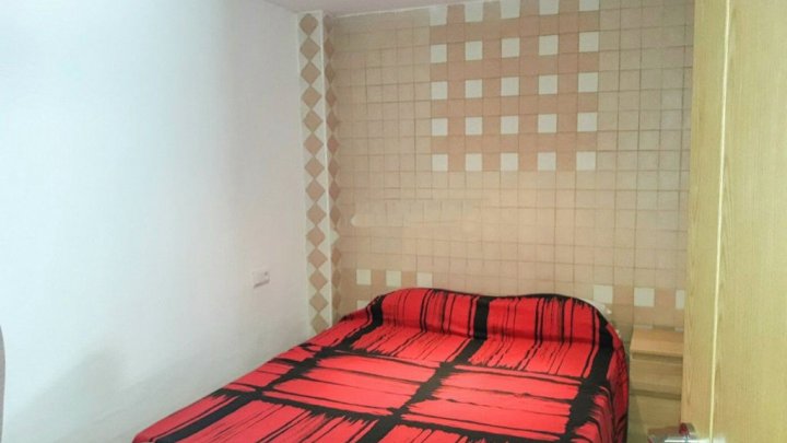 Casa de vacaciones en Miami Playa, en la Costa Dorada, con piscina privada