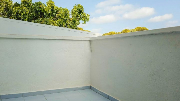 Casa de vacaciones en Miami Playa, en la Costa Dorada, con piscina privada