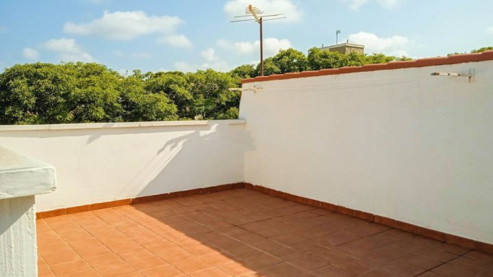 Casa de vacaciones en Miami Playa, en la Costa Dorada, con piscina privada