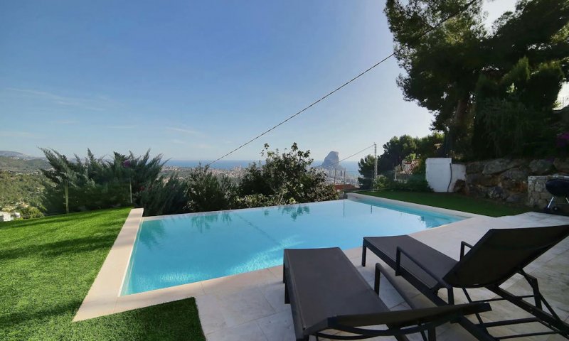Exklusive Ferienvilla in Calpe – mit privatem Pool an der Costa Blanca, Spanien