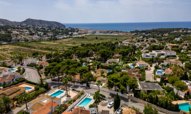 Exklusives Ferienhaus mit Meerblick in Moraira – Traumimmobilie an der Costa Blanca zu verkaufen