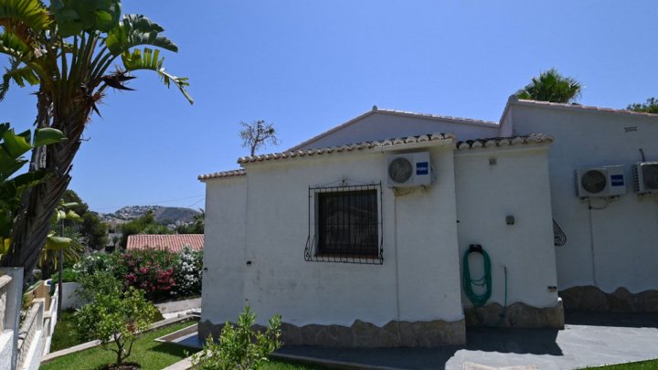 Exklusives Ferienhaus mit Meerblick in Moraira – Traumimmobilie an der Costa Blanca zu verkaufen