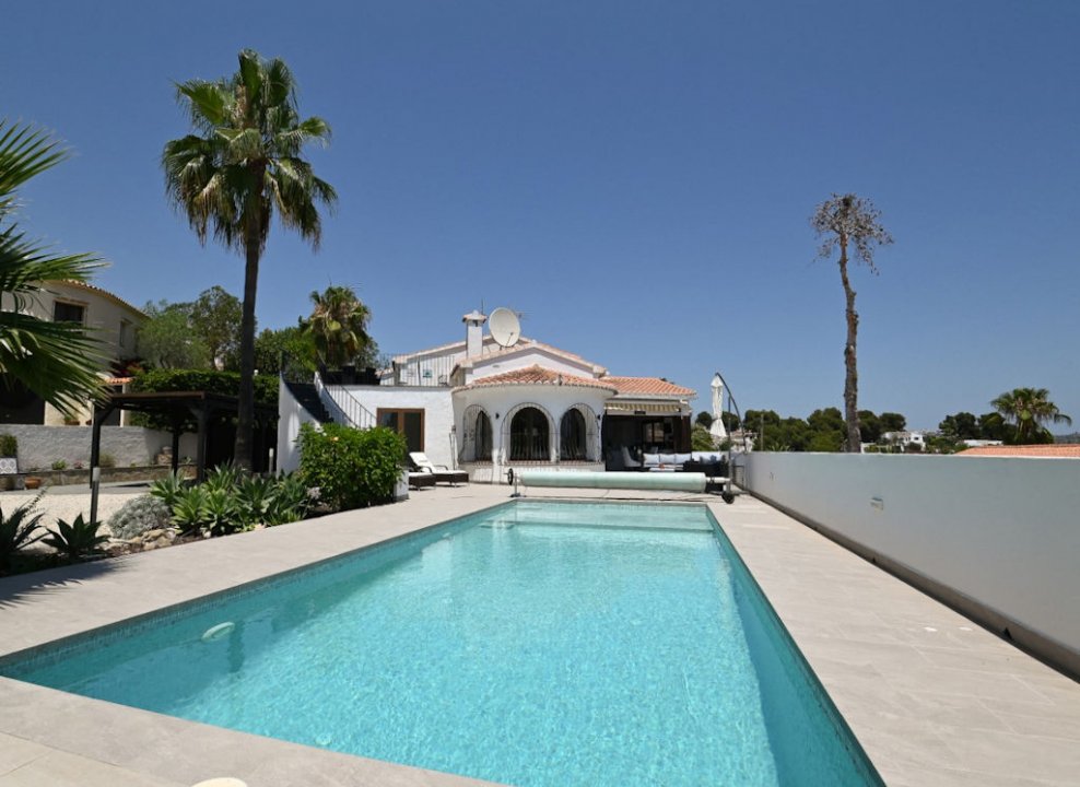 Spanien Costa Blanca Moraira Ferienhaus privater Pool