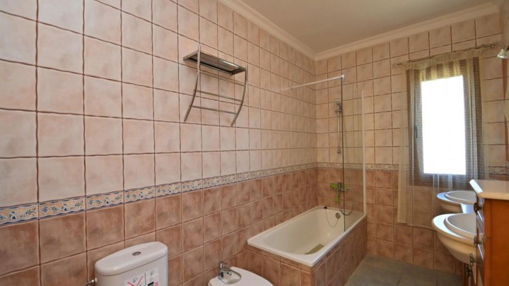 Finca méditerranéenne près de Benissa avec vue panoramique et piscine privée à vendre