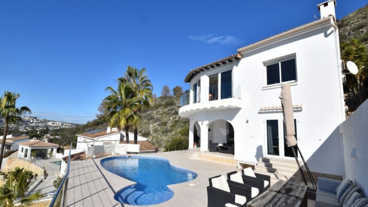 Luxushaus mit spektakulärem Meerblick in El Portet - Moraira - Costa Blanca 