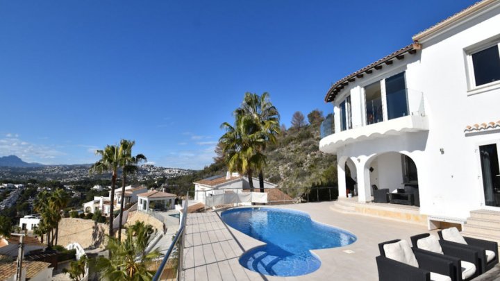 Luxushaus mit spektakulärem Meerblick in El Portet - Moraira - Costa Blanca 