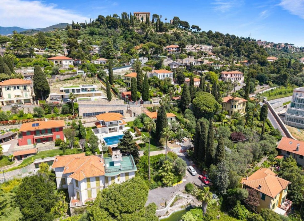 Ferienhaus privater Pool in Italien zu verkaufen