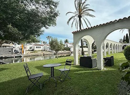 Erdgeschosswohnung in Empuriabrava am Kanal