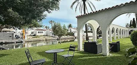 Erdgeschosswohnung in Empuriabrava am Kanal