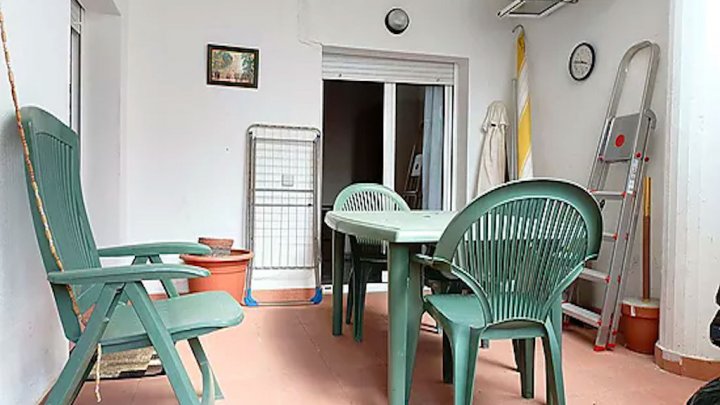 Attraktive Wohnung im Herzen von Llançà an der Costa Brava zu verkaufen