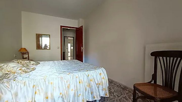 Attraktive Wohnung im Herzen von Llançà an der Costa Brava zu verkaufen