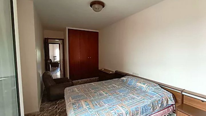 Attraktive Wohnung im Herzen von Llançà an der Costa Brava zu verkaufen