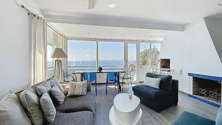 Traumhafte Duplex-Wohnung mit Meerblick in Canyelles (Roses) – Costa Brava