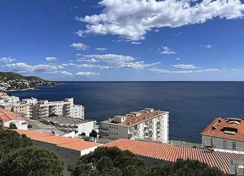 Costa Brava Appartement in Roses mit Meerblick