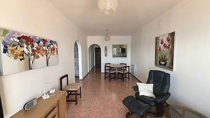 Stunning holiday apartment with spectacular sea views – Roses, Costa Brava