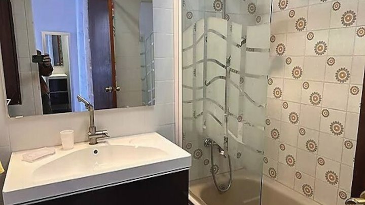 Stunning holiday apartment with spectacular sea views – Roses, Costa Brava