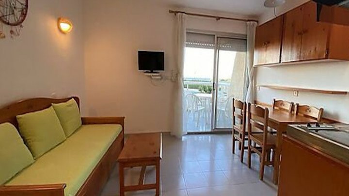 Sea View Apartment for Sale on the Costa Brava – l’Estartit