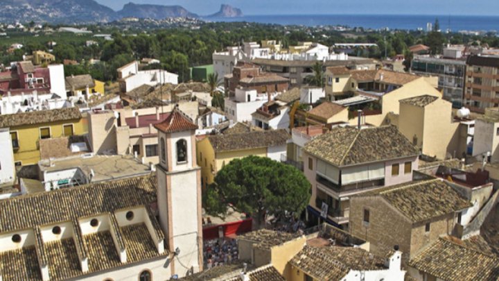 Costa Blanca Lifestyle – Exklusive Villa mit Garten, Pool und Meeresnähe zu verkaufen