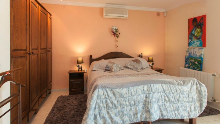 Costa Blanca Lifestyle – Exklusive Villa mit Garten, Pool und Meeresnähe zu verkaufen
