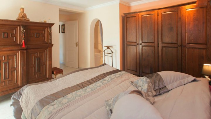 Costa Blanca Lifestyle – Exklusive Villa mit Garten, Pool und Meeresnähe zu verkaufen