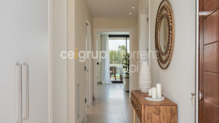 Exklusive Neubauhäuser mit privatem Garten & Pool in Pals an der Costa Brava