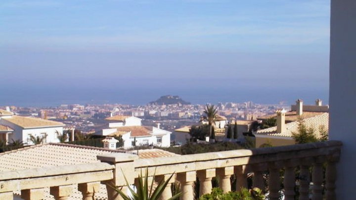 Mediterranes Ferienhaus in Dénia – Costa Blanca – mit atemberaubendem Meerblick 