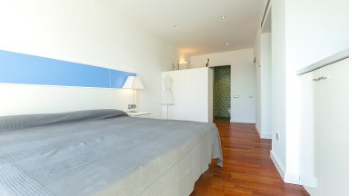 Casa de lujo en venta en la Costa Brava en Roses con licencia turística