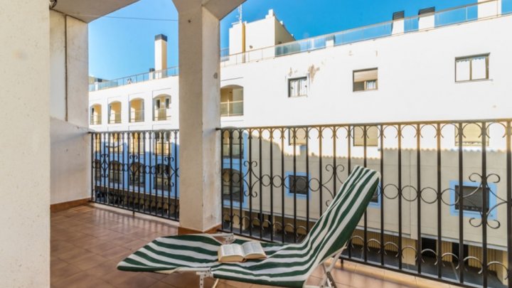 Apartment with Panoramic Views in a Prime Location of Empuriabrava on the Mediterranean