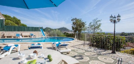 Großes Ferienhaus in Blanes zu verkaufen