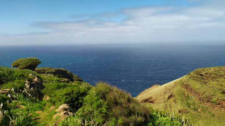 Baugrundstück mit genehmigtem Projekt, Meerblick und gesicherter Rechtslage – Santo Domingo de Garafía, La Palma