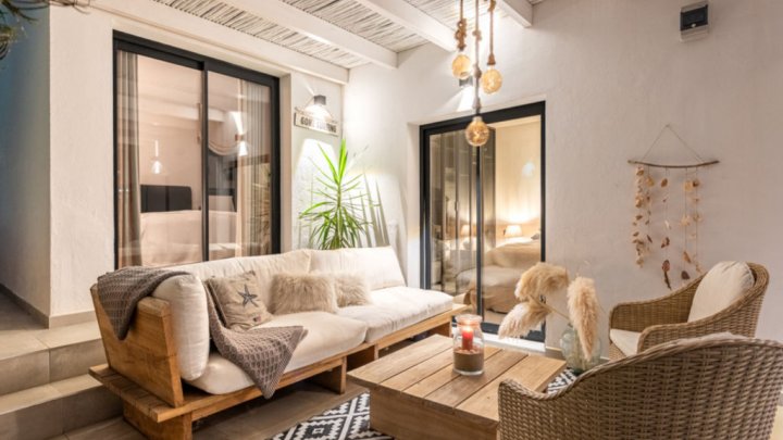 Mediterranean villa with private pool near Marbella on the Costa del Sol for sale  Español (orientado