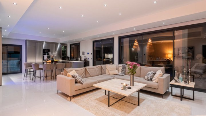 Mediterranean villa with private pool near Marbella on the Costa del Sol for sale  Español (orientado