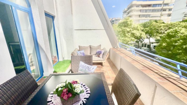 Zu verkaufen Costa del Sol in Marbella - Exklusives Appartement mit Swimmingpool am Strand 